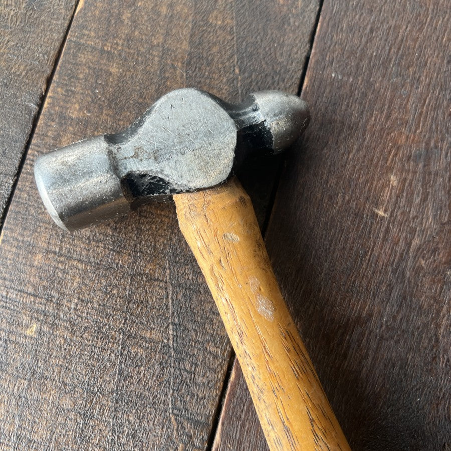 Great Neck Ball Peen Hammer with Hickory Handle 1.25lb
