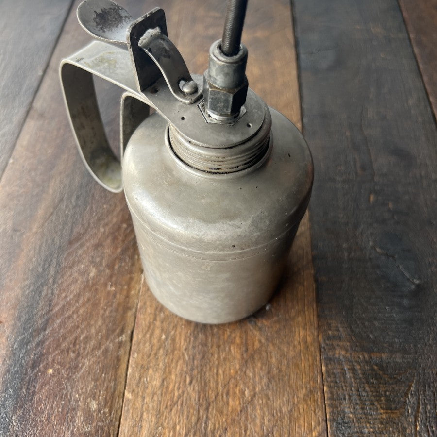 Unknown Vintage Flexible Spout Thumb Pump Oil Can (USA) Gear Up