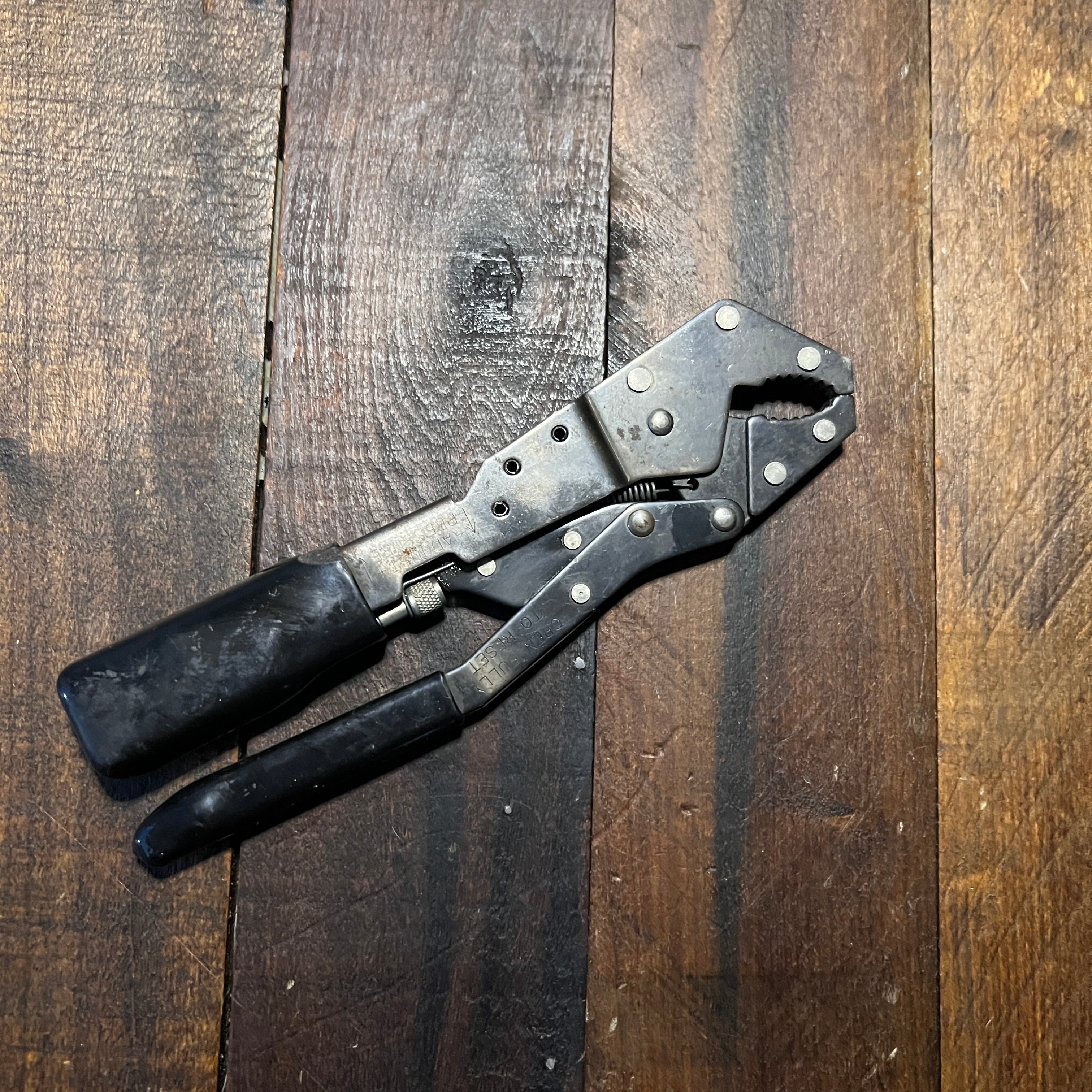 Craftsman Craftsman Professional Auto Lock Pliers (USA) Gear Up