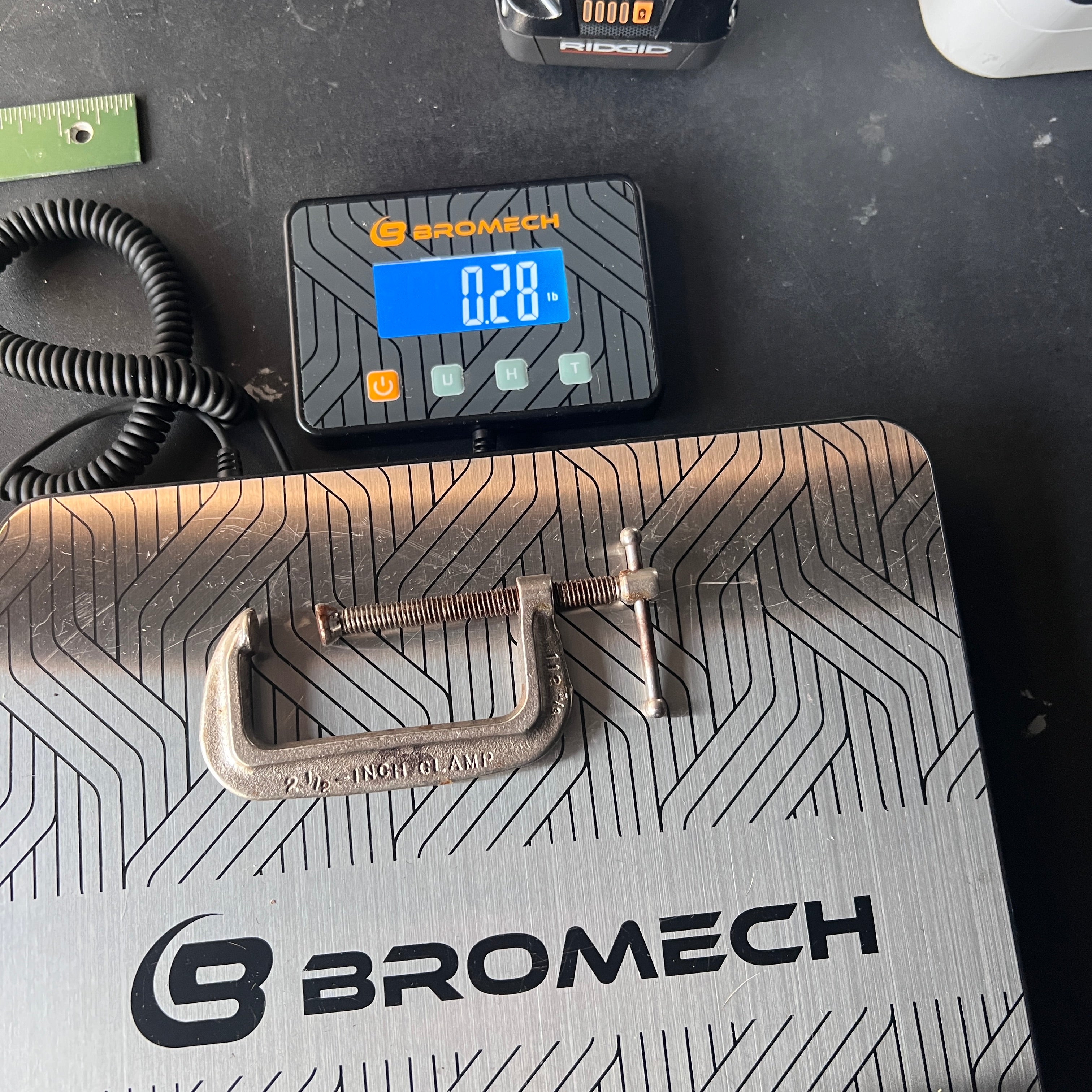 Unknown 2 1/2 Inch C-Clamp (USA) Gear Up