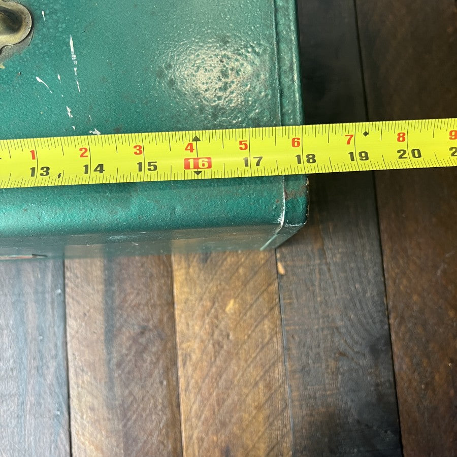 Other Vintage Park Model 18F Metal Tool Box (USA) Gear Up