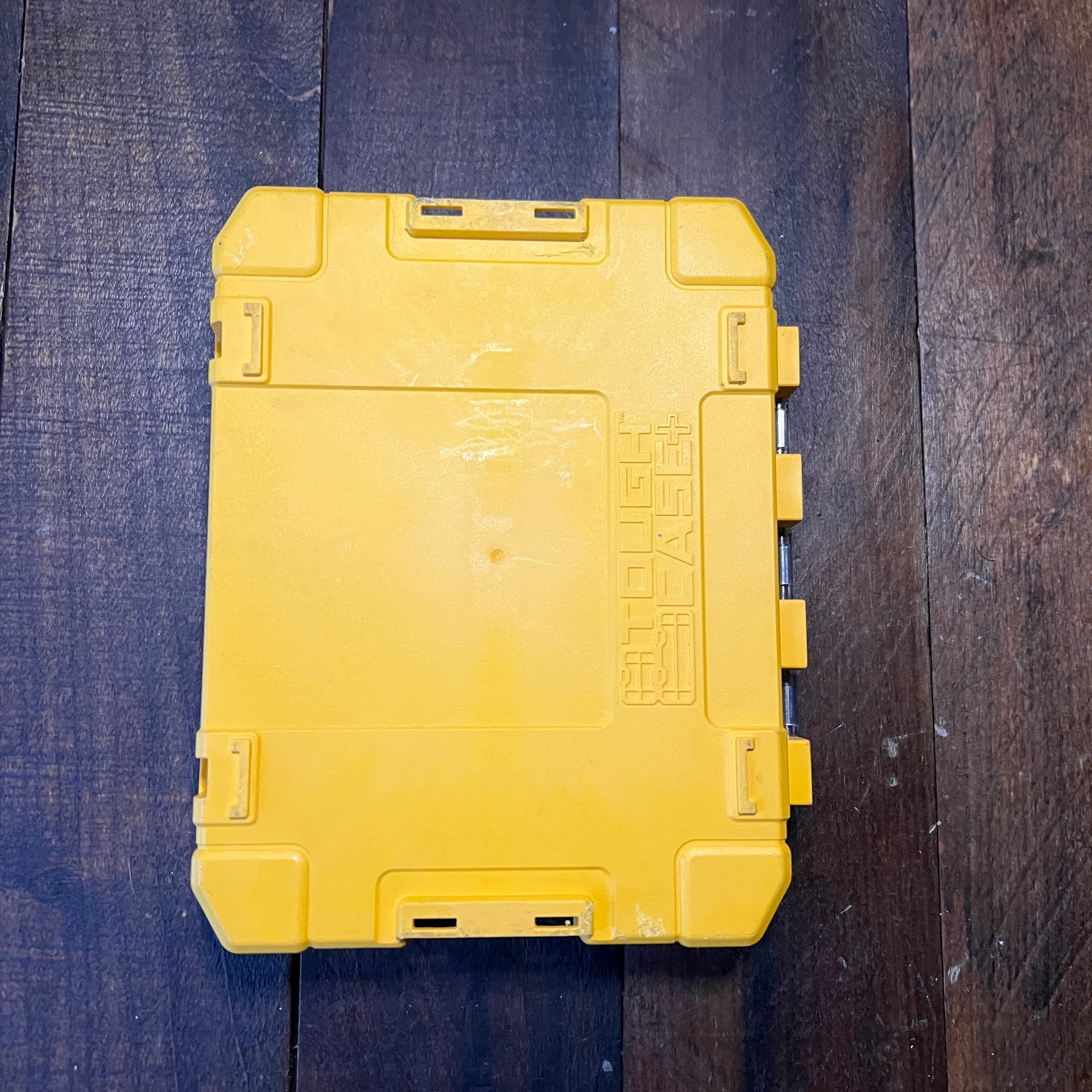 DeWalt DeWalt ToughCase Drill Driver Bit Set Gear Up