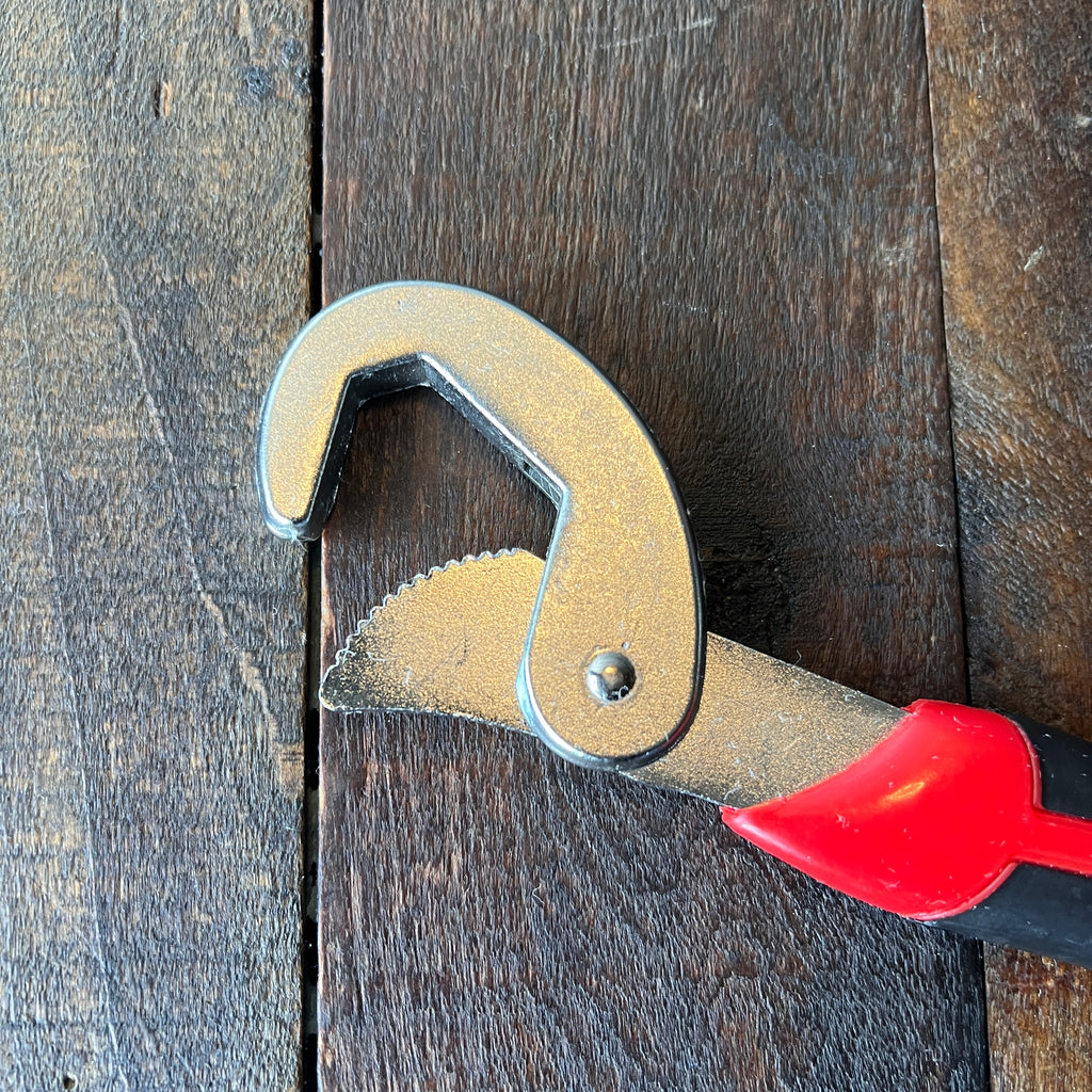 Unknown 8 inch Self-Adjusting Wrench Gear Up