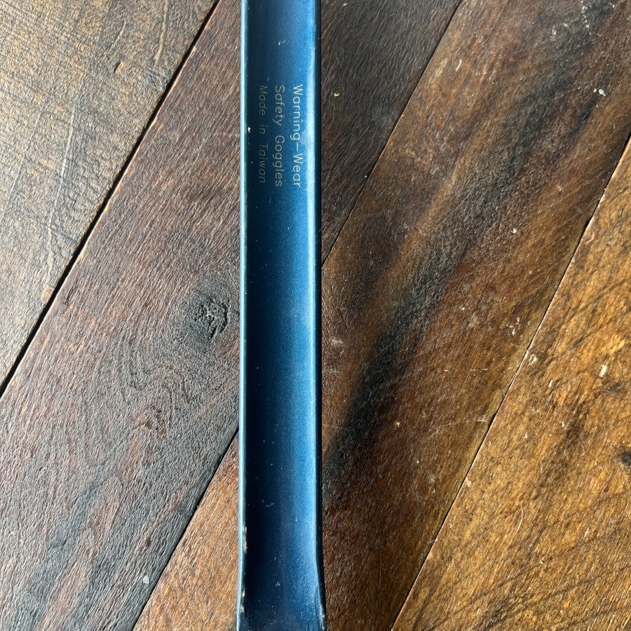 Estwing Estwing HB21 Forged Steel 21 Inch Pry Bar Gear Up