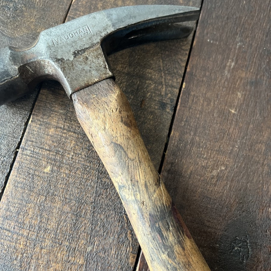 Vaughan 32oz Framing Hammer Milled Face (USA)