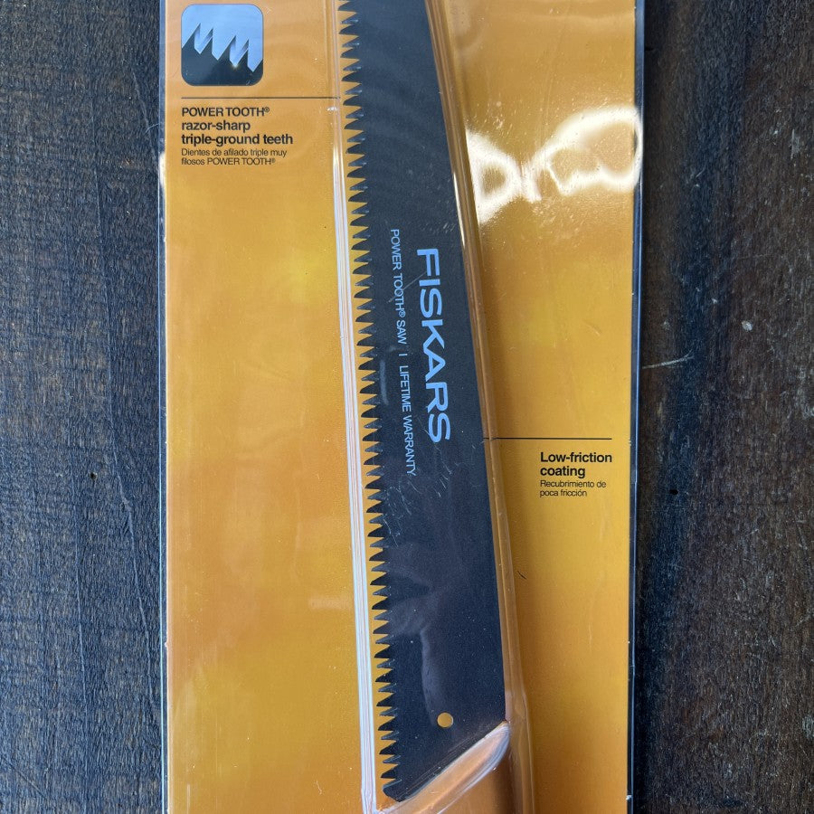 Fiskars 13 Inch Power Tooth Pull Saw Hand Tool