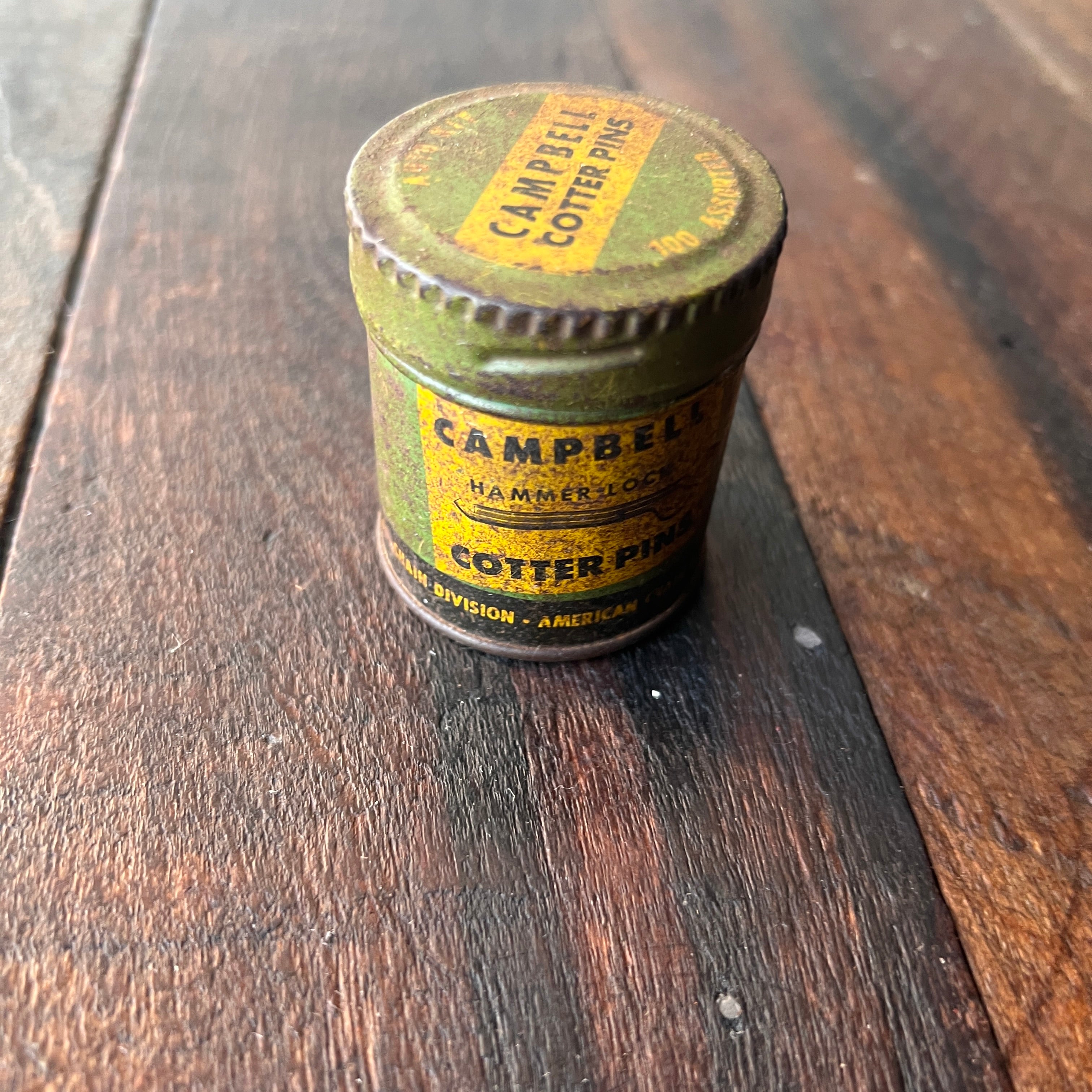 Campbell Vintage Campbell Hammerlock Cotter Pin Round Tin (USA) Gear Up