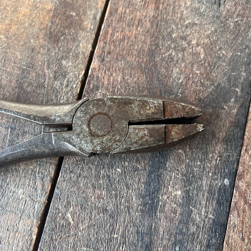 Unknown Vintage Lineman's Style Combination Pliers Gear Up