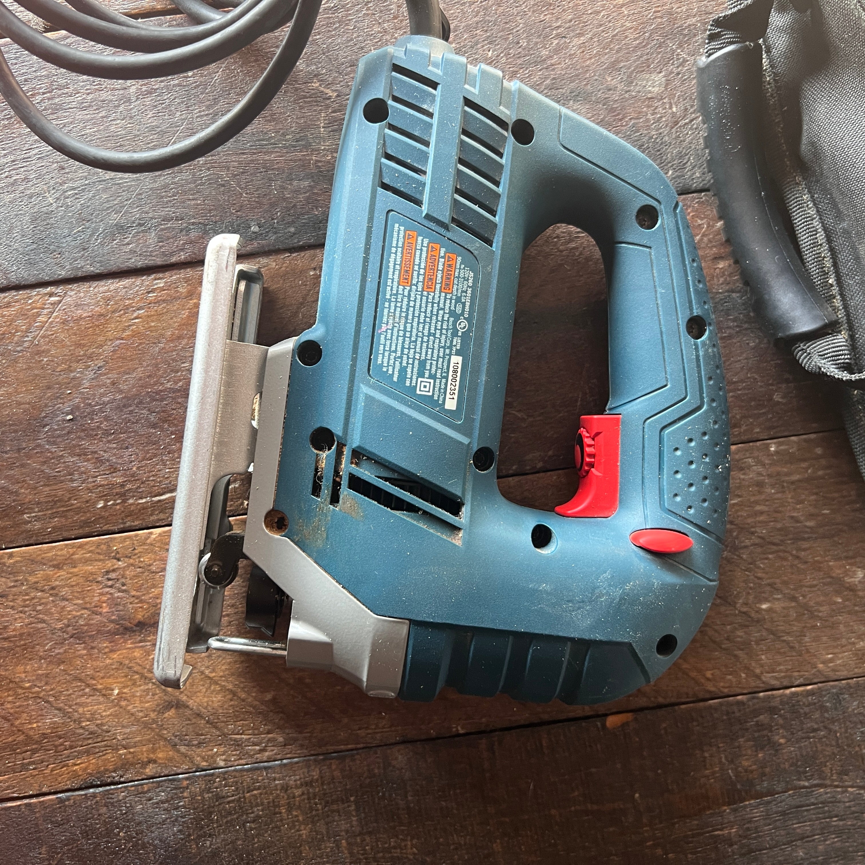 Bosch Bosch JS260 6.0-Amp Corded Top-Handle Jigsaw with Case