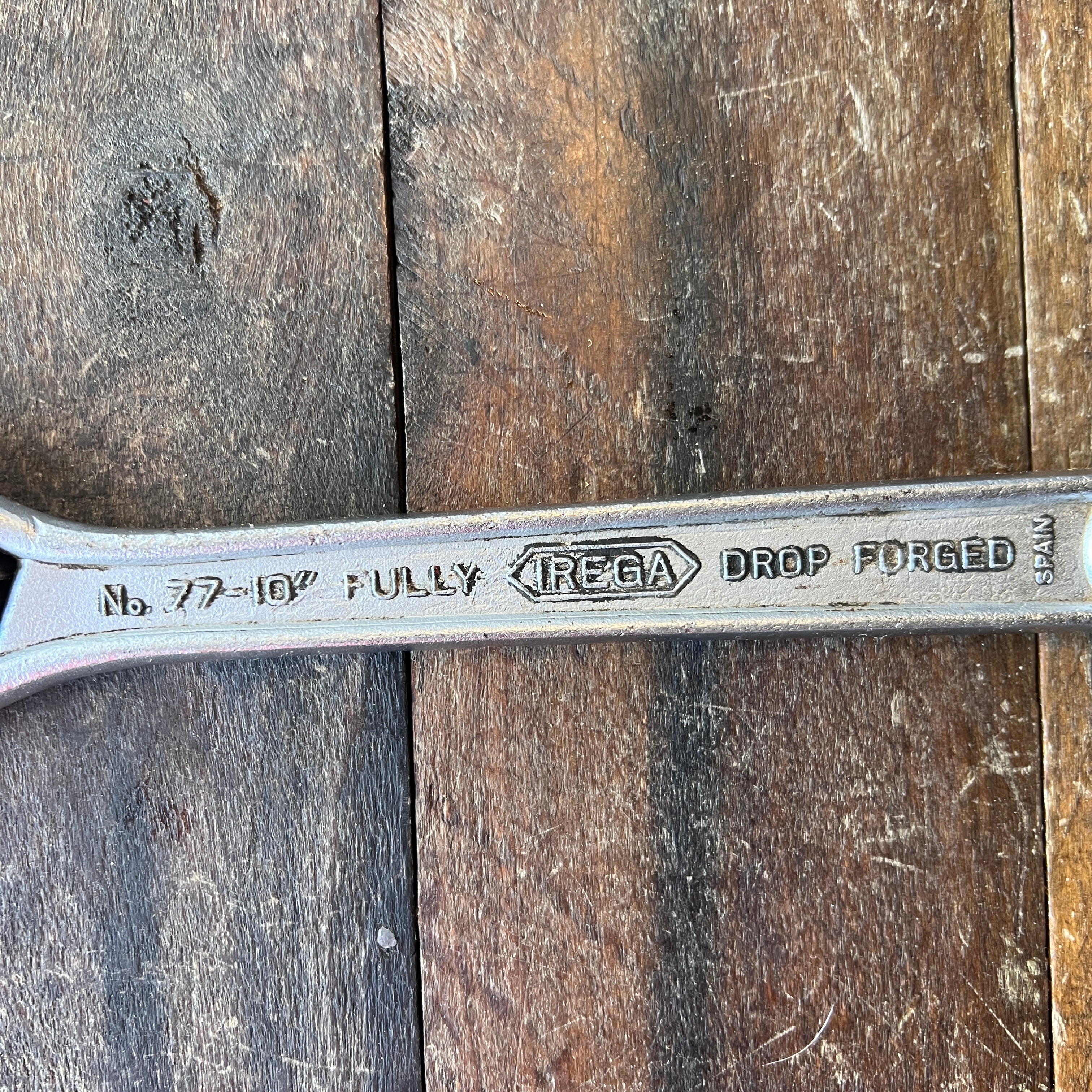 IREGA Irega No. 77 10-Inch Adjustable Wrench Gear Up