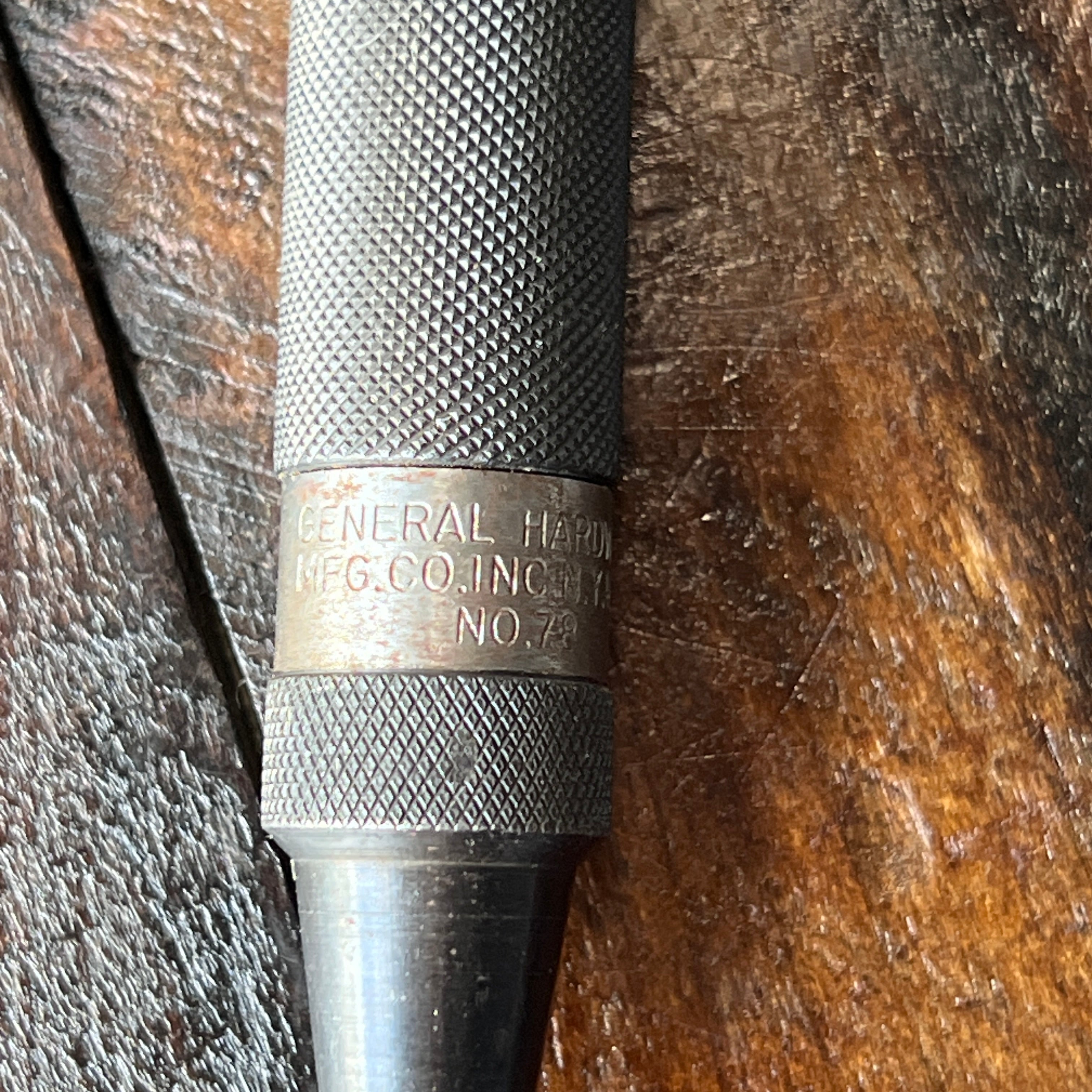 Unknown Heavy Duty Automatic Center Punch Gear Up