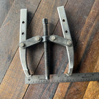 Owatonna Tool Owatonna Tool 1036 2 Jaw Gear Pulley Puller (USA) Gear Up