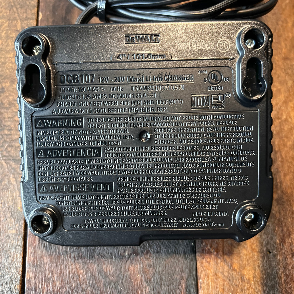 DeWalt DeWalt DCB107 12V 20V Max Lithium Ion Battery Charger Gear Up