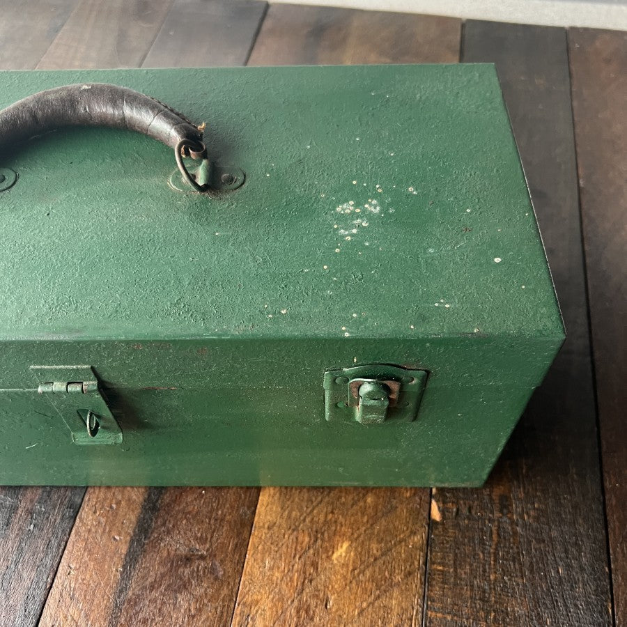Other Vintage Pioneer Steel Co Green Metal Tool Box (USA) Gear Up
