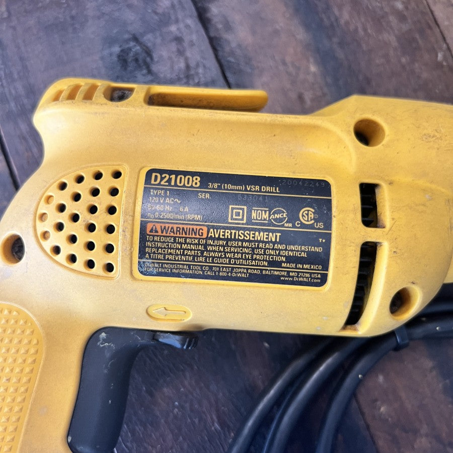 DeWalt D21008 6.0 Amp 3/8 Inch Corded VSR Drill