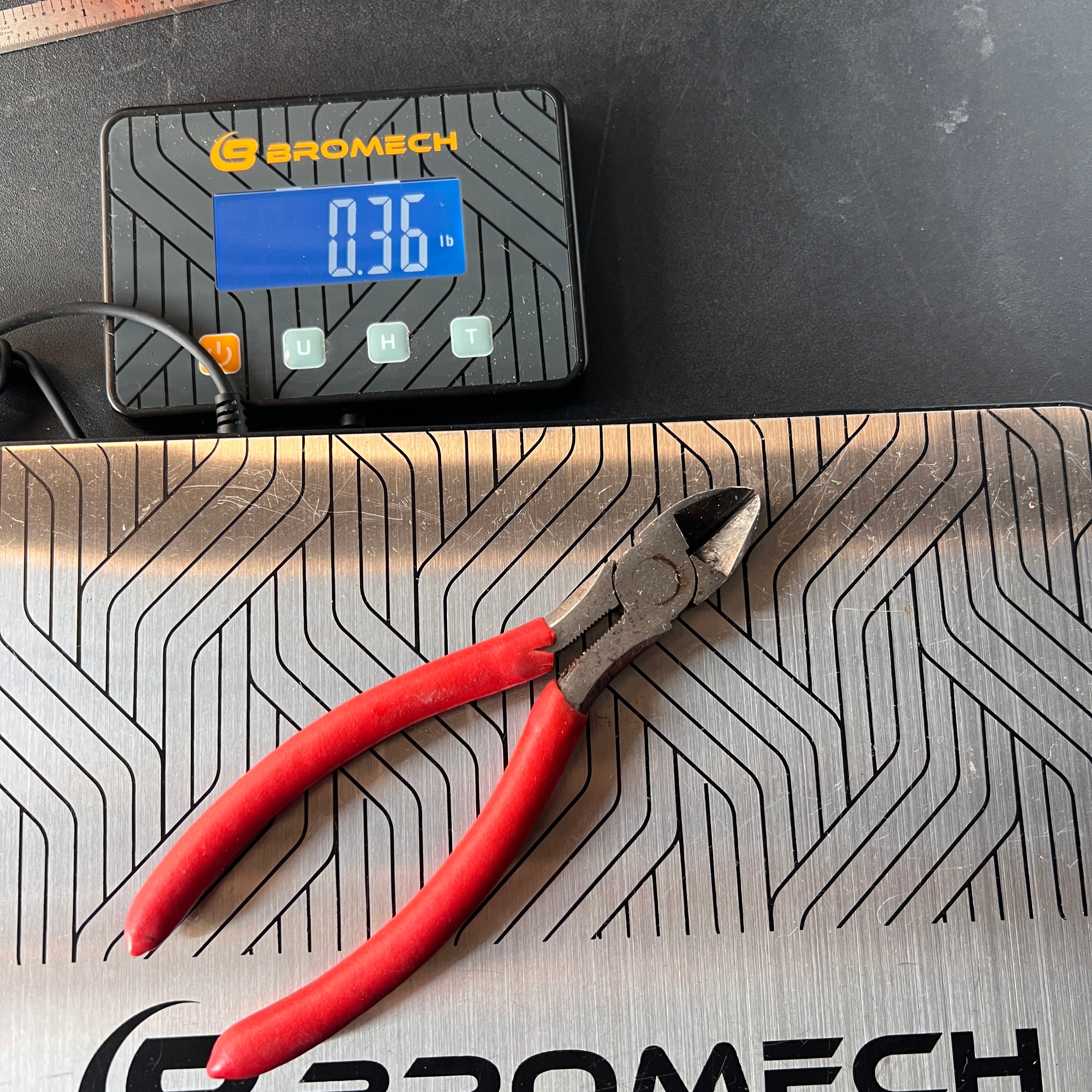 Unknown Diagonal Cutter Pliers Gear Up