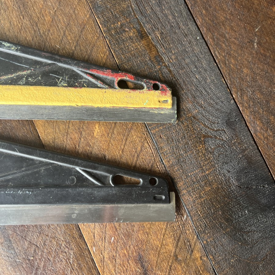 Husky Husky 24 Inch Paint Shield (2) Gear Up
