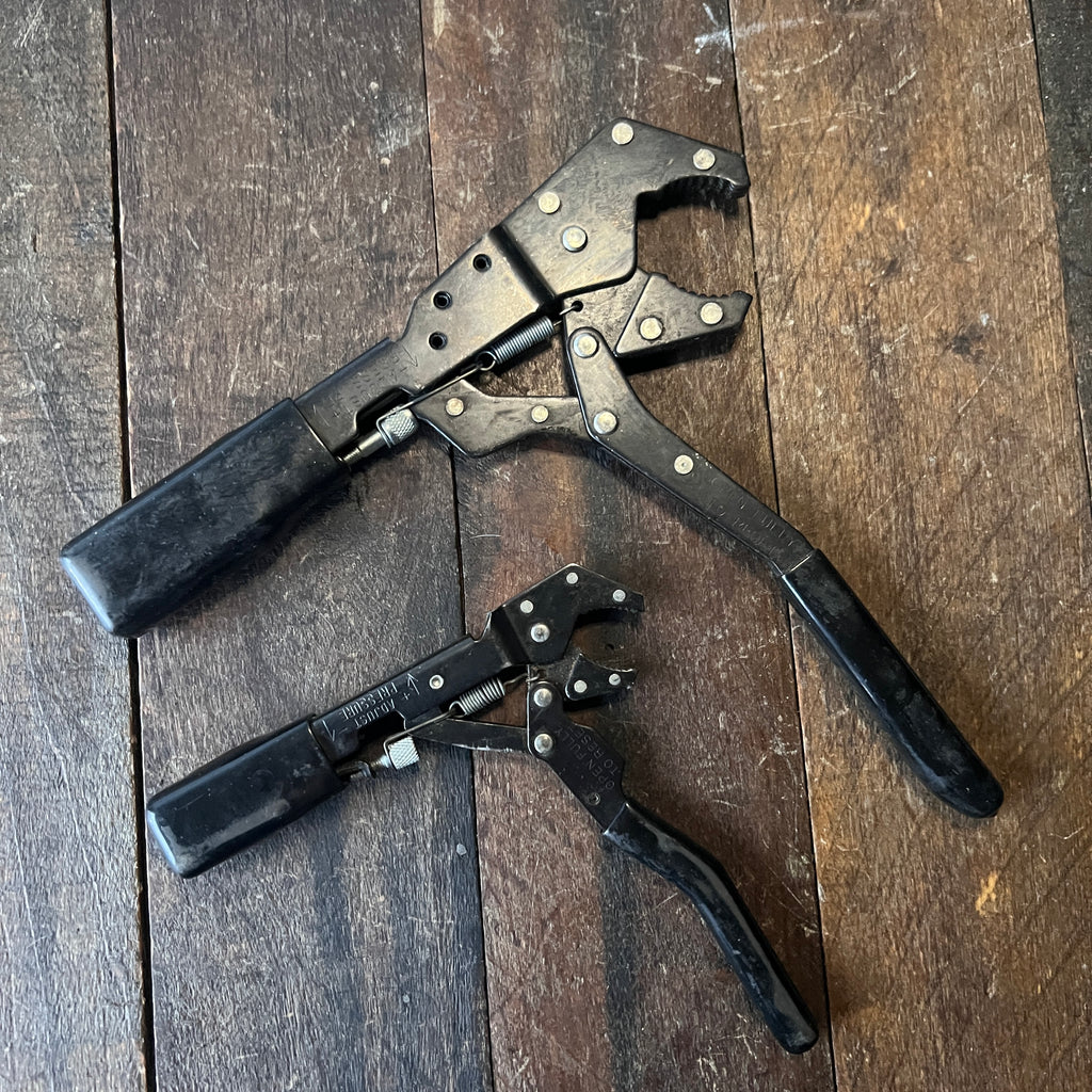 Craftsman Craftsman 2-Piece Auto-Locking Pliers Set (6-inch & 9-inch)