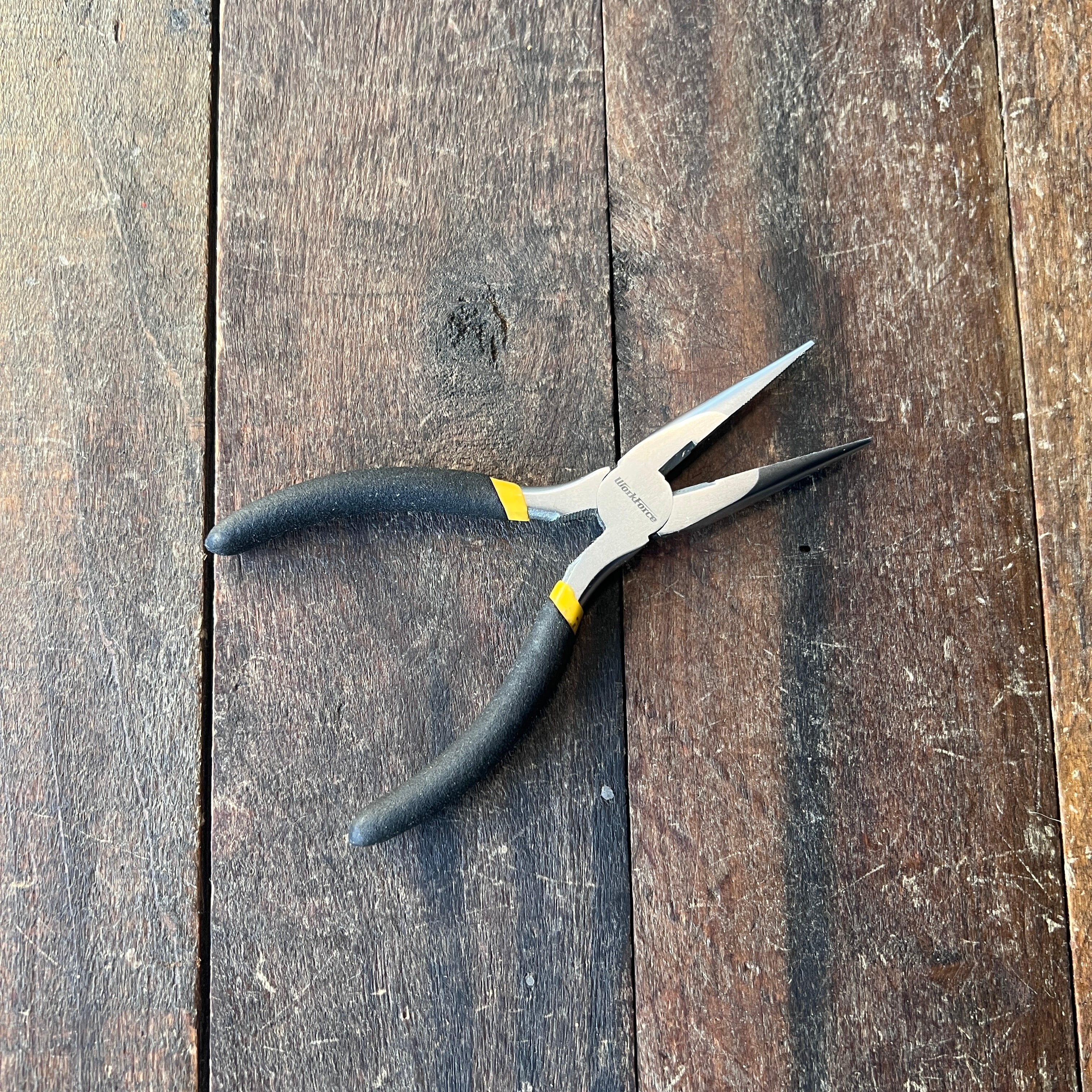 WorkForce WorkForce Needle Nose Pliers Gear Up
