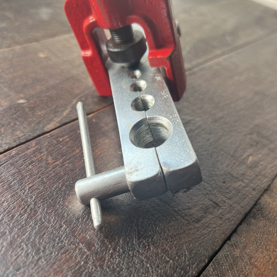 Great Neck Great Neck 45 Degree Flaring Tool Gear Up