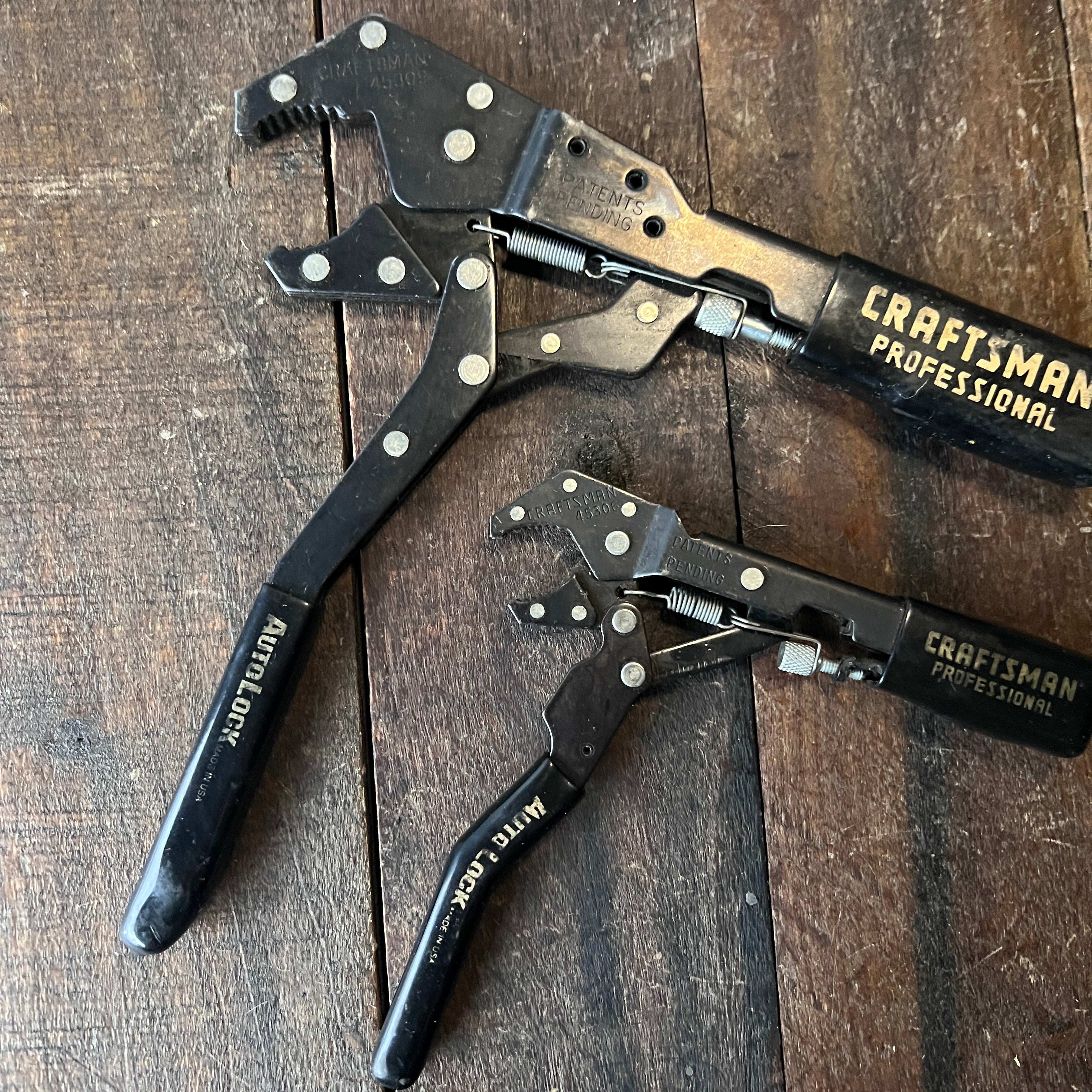 Craftsman Craftsman 2-Piece Auto-Locking Pliers Set (6-inch & 9-inch)