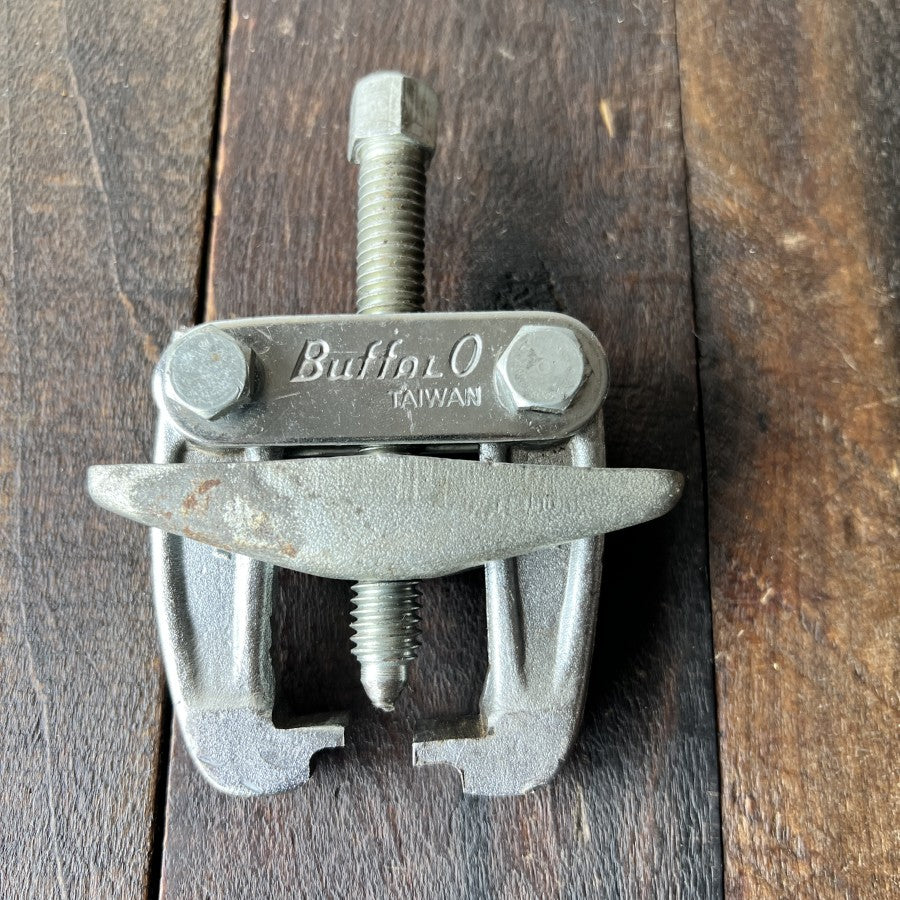 Other Buffalo Tools IGP26 6 Inch 2-Jaw Gear Puller Gear Up