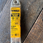 DeWalt DeWalt 12-Inch 24 TPI Bi-Metal Hacksaw Blades (8-Pack)