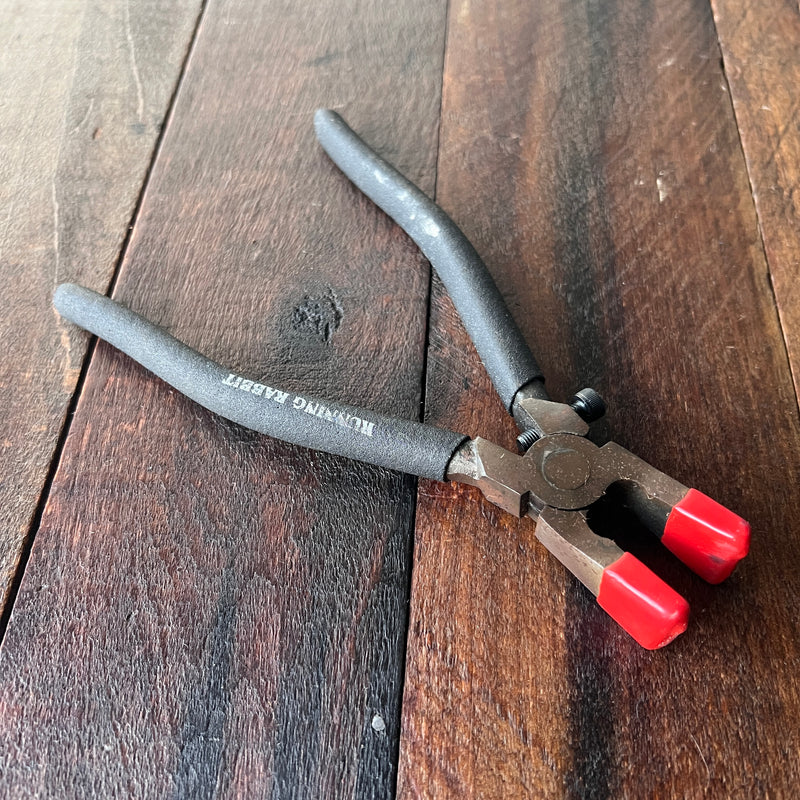 Running Rabbit Running Rabbit Glass Running Pliers Gear Up