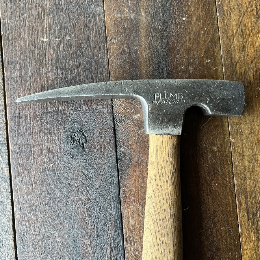 Plumb Plumb FAB24 Bricklayer's Hammer (USA) Gear Up