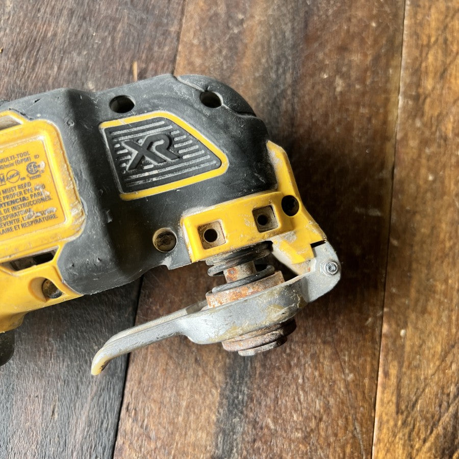DeWalt DeWalt DCS356 20V MAX XR Brushless Oscillating Multi-Tool (Tool Only) Gear Up