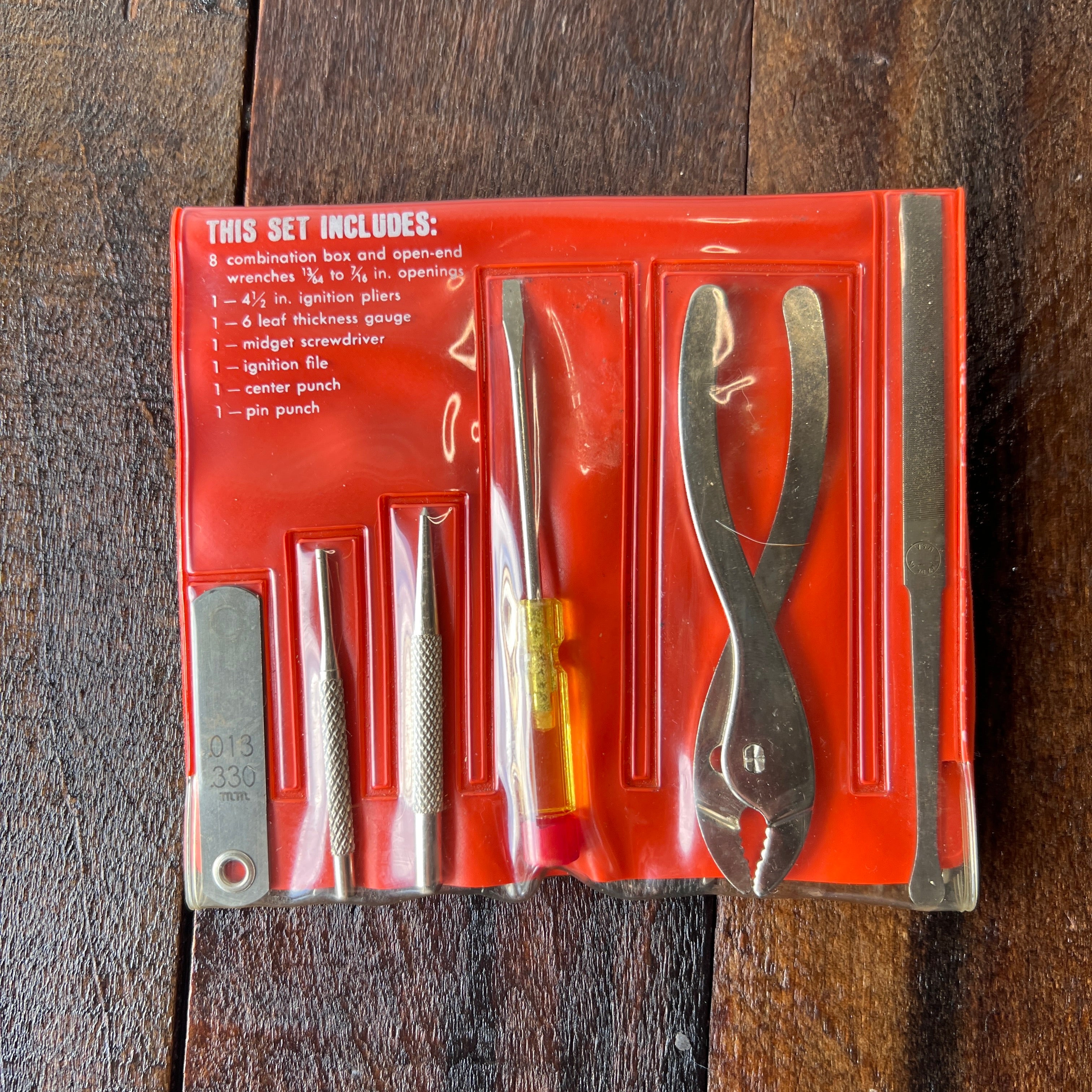 Unknown 14-Piece Ignition Wrench & Tool Set (USA) Gear Up