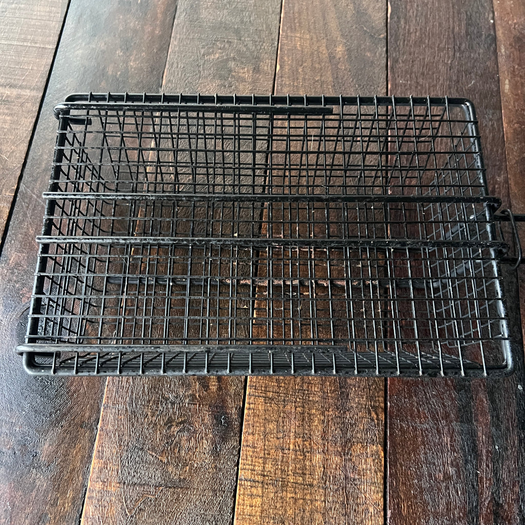 Brinkmann Charcoal Champion Hinged Wire Grilling Basket Gear Up
