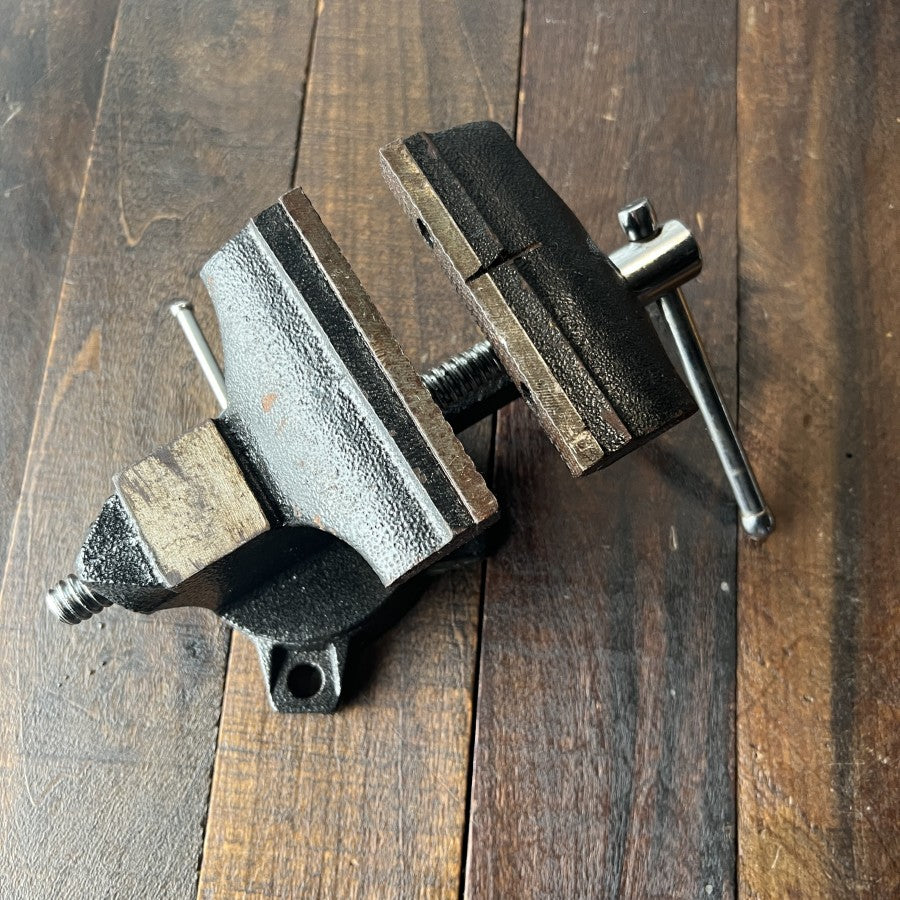 Bessey Swivel Base Bench Vise
