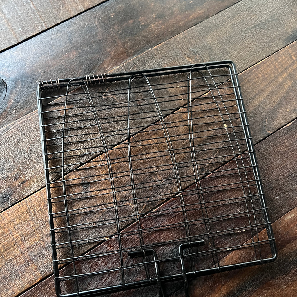 Charcoal Companion Charcoal Companion Non-Stick Flat Grilling Basket Gear Up