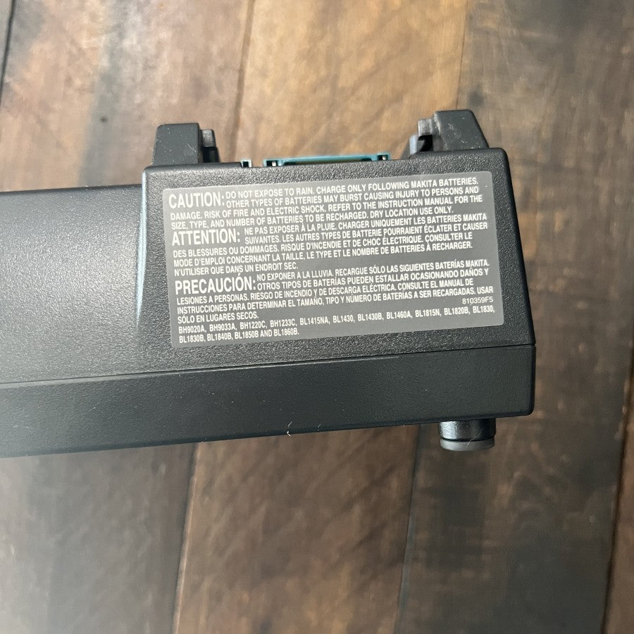 Makita DC18SD 18V LXT Lithium-Ion Battery Charger