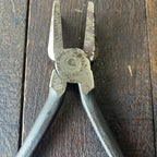 Other Red Devil Glass Pliers No. 1935 (USA) Gear Up