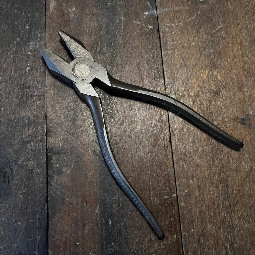 Unknown Vintage Forged Steel Lineman's Pliers Gear Up