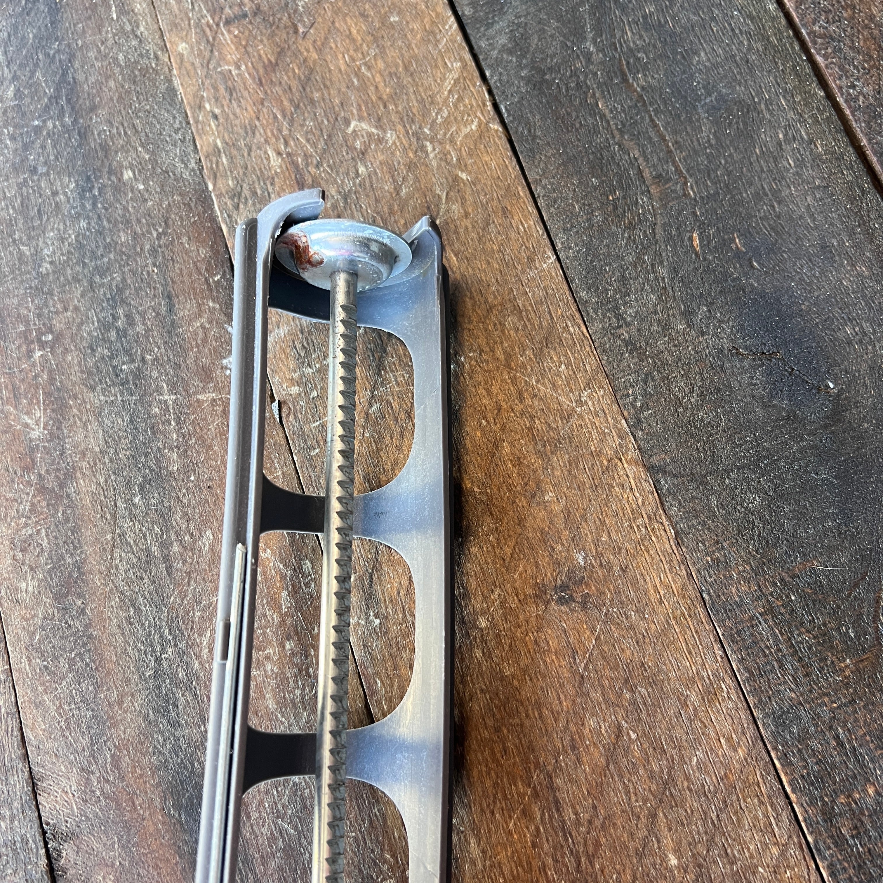 WORKFORCE Workforce 10 oz. Drip-Free Ratchet Caulking Gun Gear Up