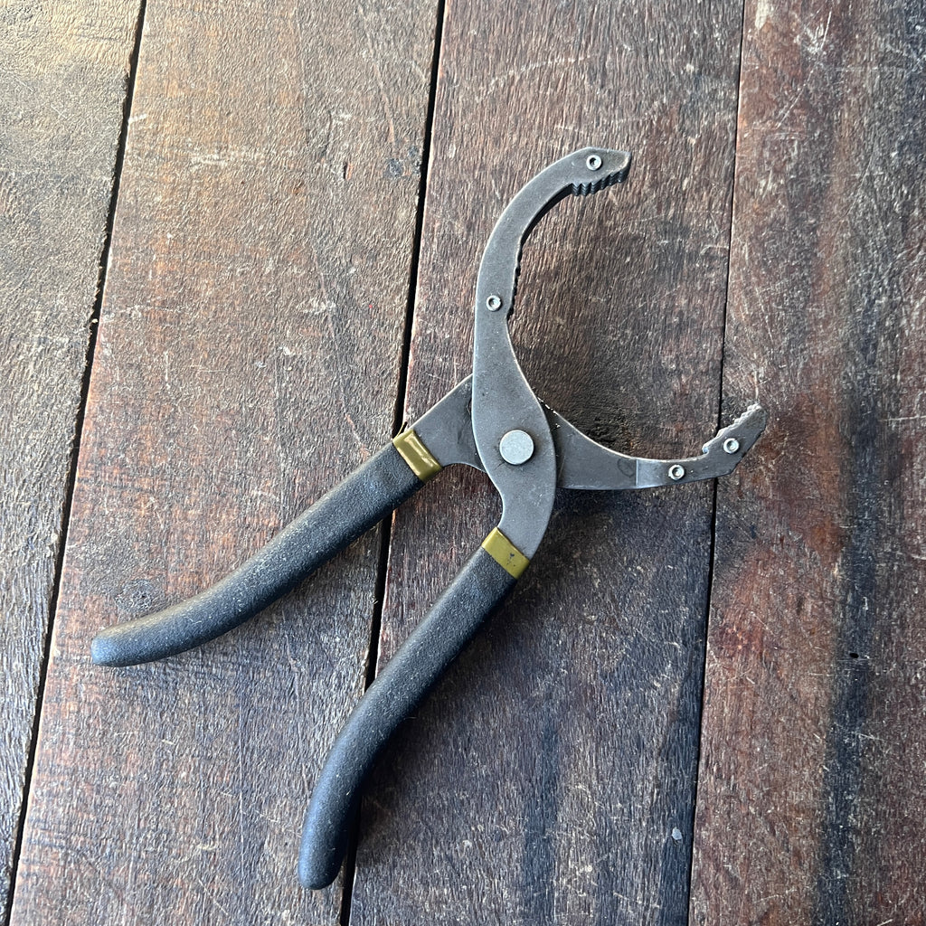 Unknown Oil Filter Wrench Pliers Gear Up