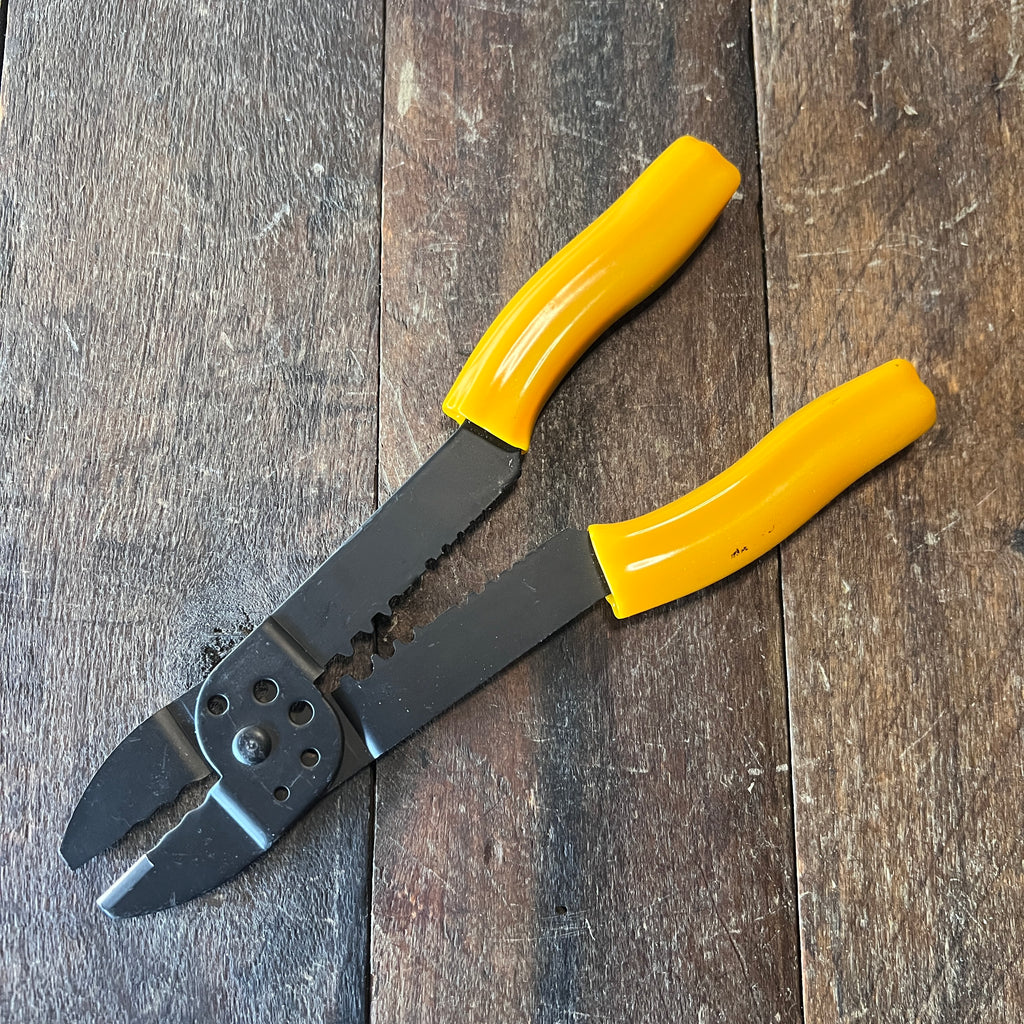 Unknown Multi-Function Wire Stripper Crimper and Bolt Cutter Tool