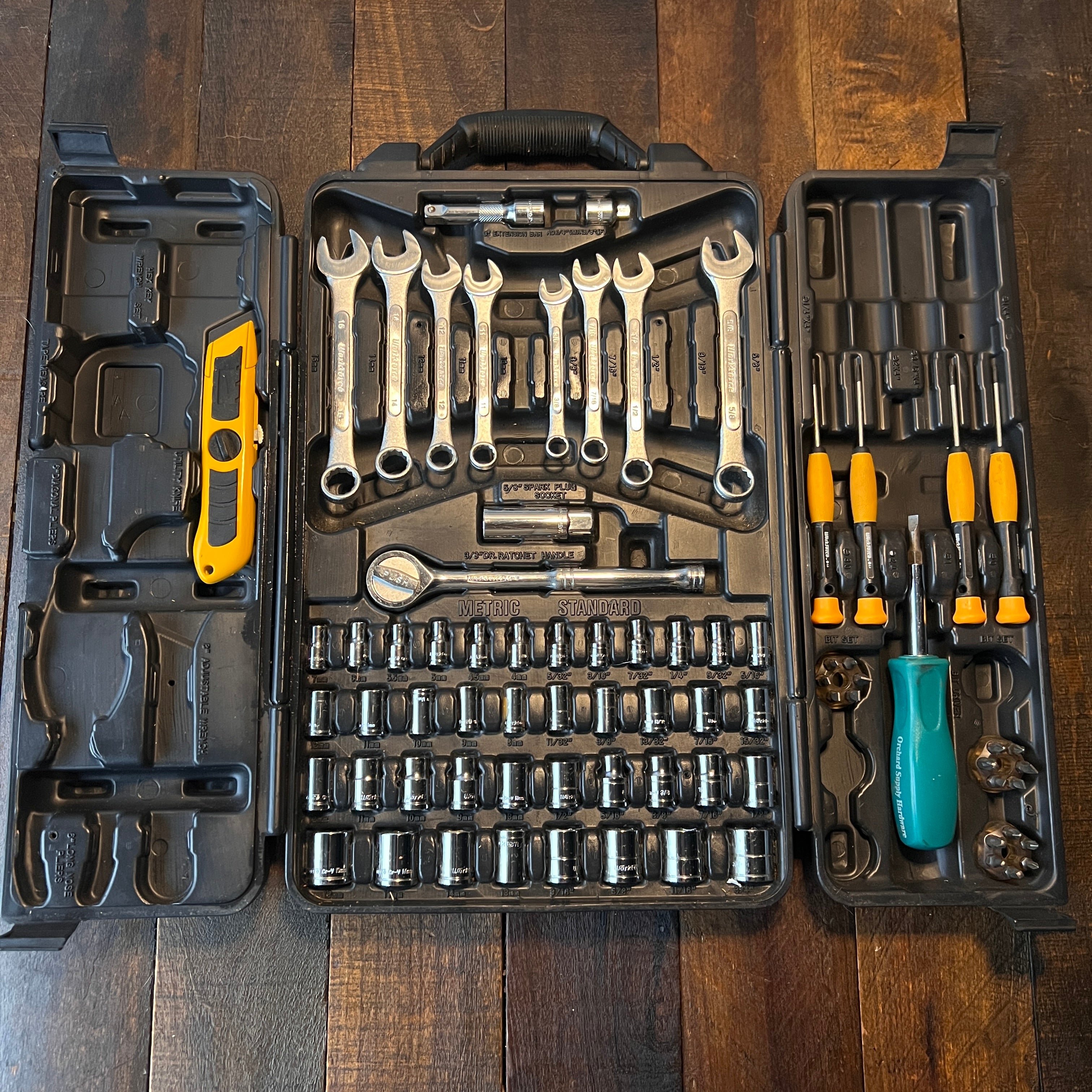 Other Workforce Incomplete Mechanic Tool Set with Wrenches & Case Gear Up