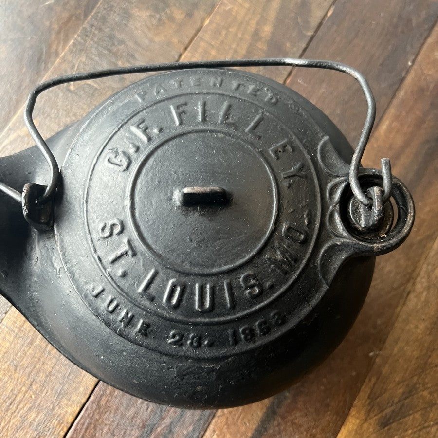Other G.F. Filley Antique Cast Iron Tea Kettle with Swivel Lid Gear Up