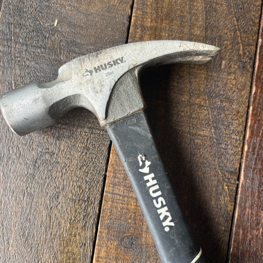Husky Husky 20 oz Claw Hammer Gear Up