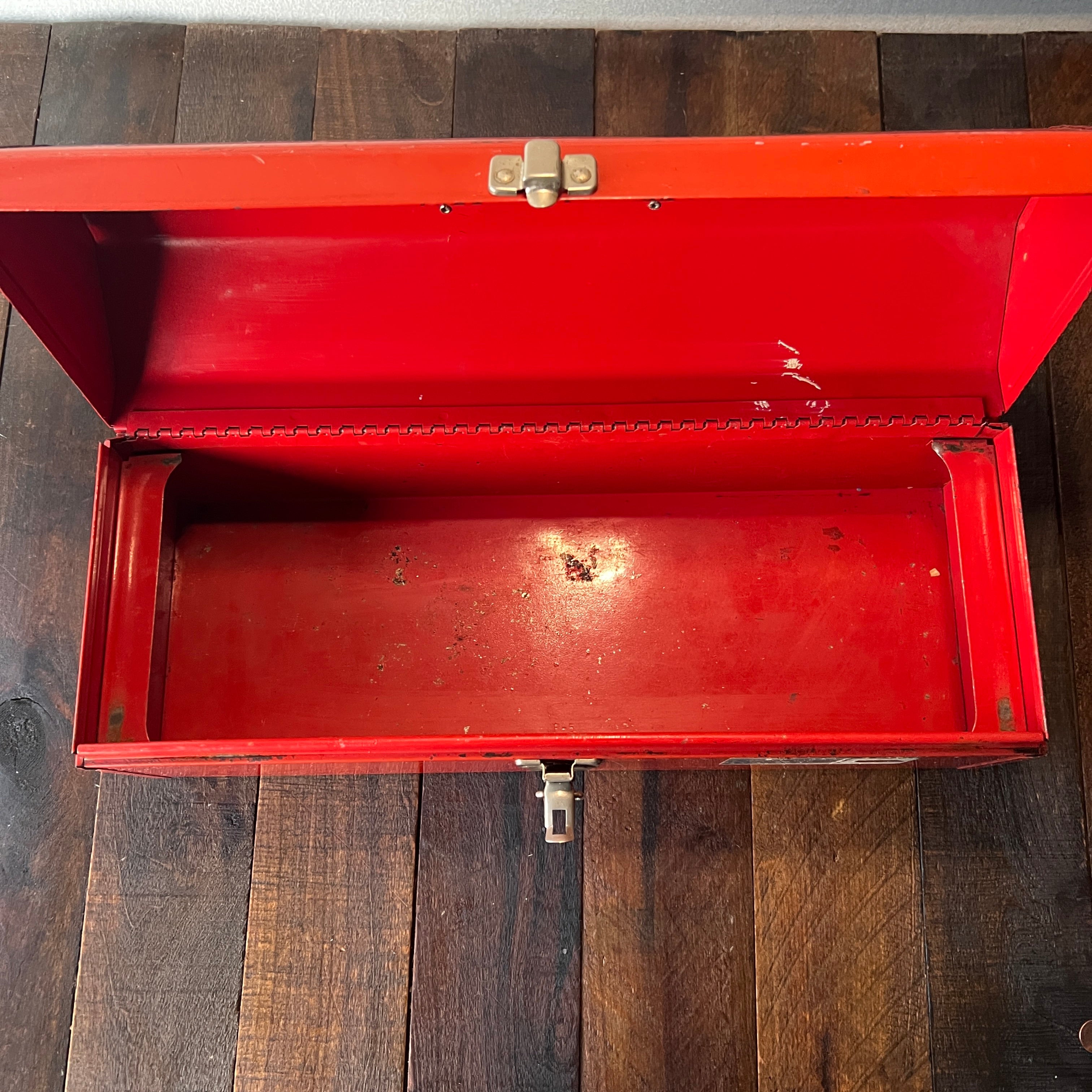 Craftsman Craftsman Red Metal Tool Box - 20 Inch Gear Up