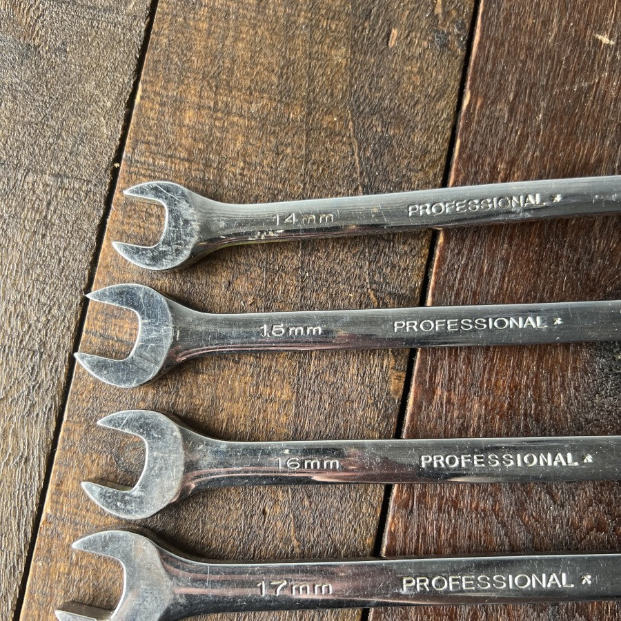 Craftsman Craftsman Professional 5 Piece Metric Combination Wrench Set (USA) Gear Up