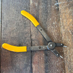 Craftsman Craftsman 4735 Convertible Internal/External Snap Ring Pliers Gear Up