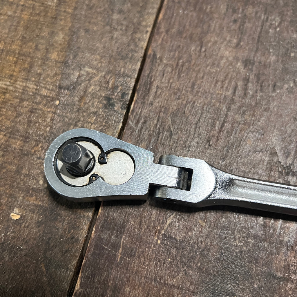 Craftsman Craftsman 44815 3/8-inch Drive Long Handle Flex-Head Ratchet - Made in USA