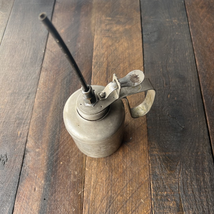 Unknown Vintage Flexible Spout Thumb Pump Oil Can (USA) Gear Up