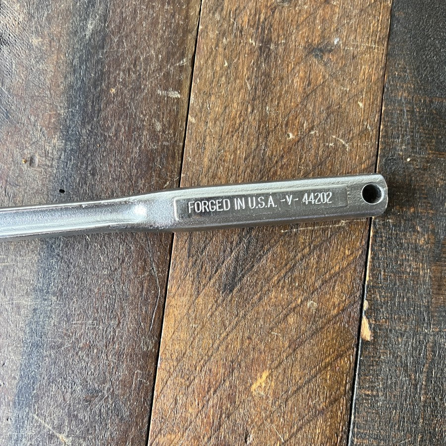 Craftsman Craftsman -V- 44202 1/2 Inch Drive 18 Inch Breaker Bar (USA) Gear Up