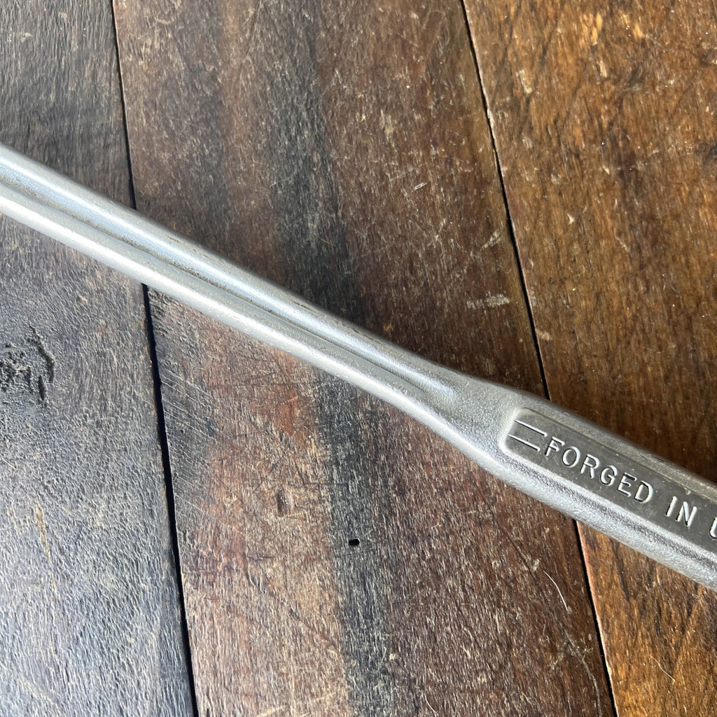 Craftsman Craftsman 44201 1/2 Inch Drive Breaker Bar 15 Inch (USA) Gear Up